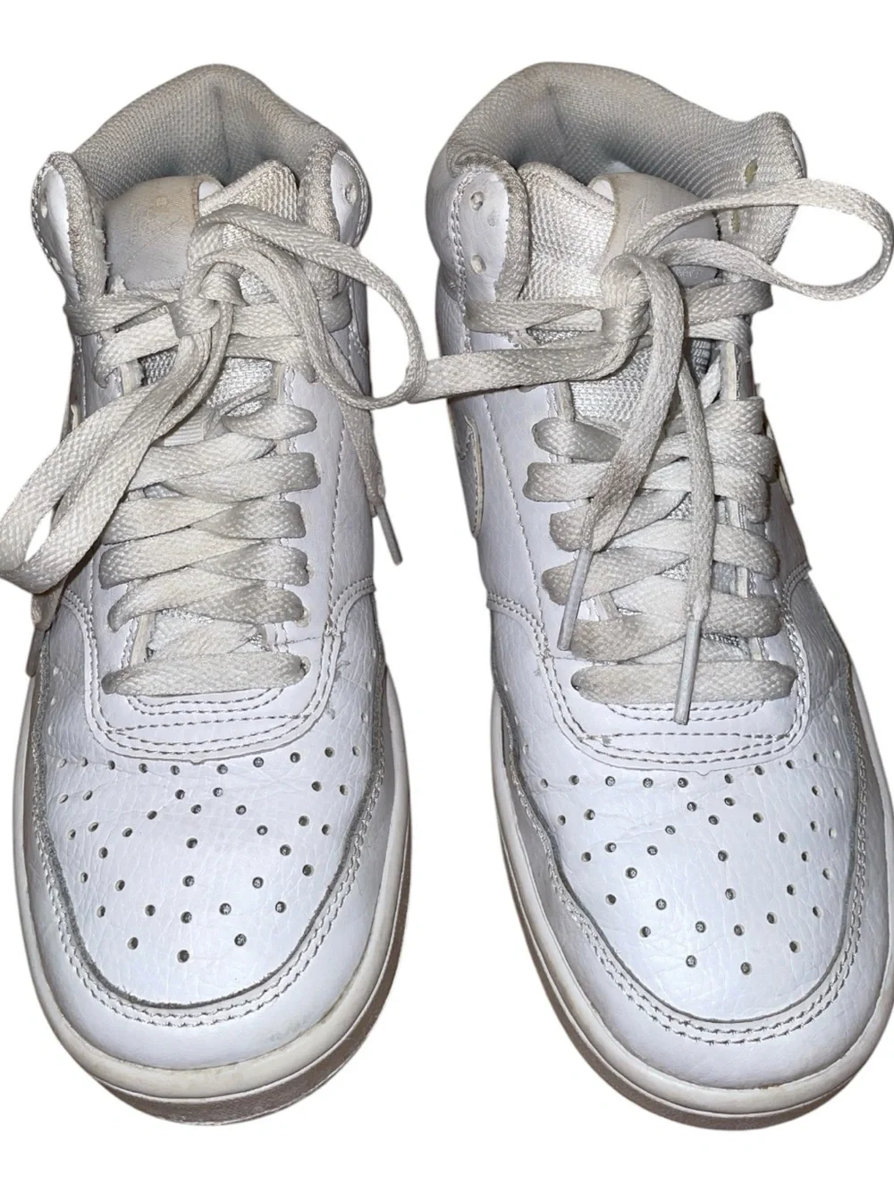 Nike White High‑Top Sneakers Size 6 | Perforated Toe | Cushioned Collar